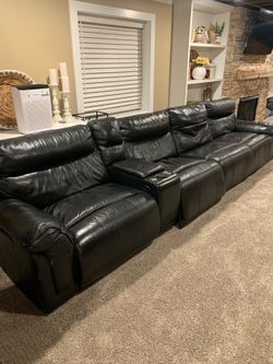 Free Leather Reclinable  Sofa