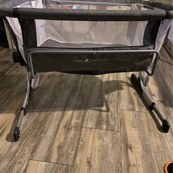 BabyDelight Bassinet
