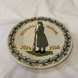 Ivora Gouda (Dutch) Decorative Plate