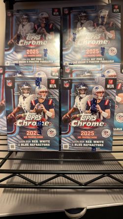 2025 Topps Chrome Football - Value Box
