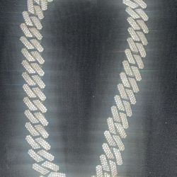 Ice Out Cuban Link Chain 18 Inches