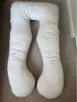 Pregnancy pillow
