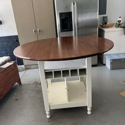 Extendable Round Dining Table