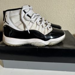 Jordan 11 Concord Size 7.5 Mens