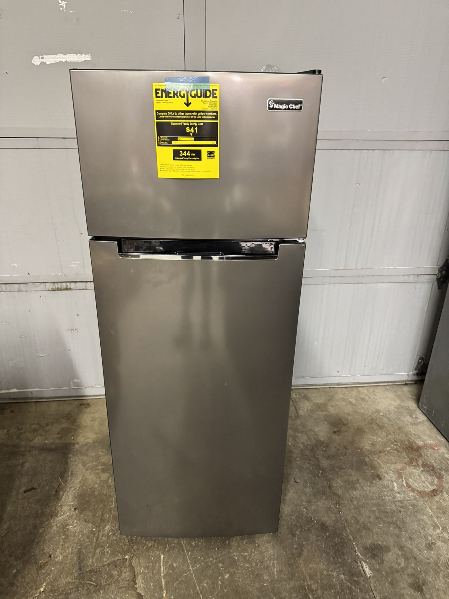 Magic Chef Fridge