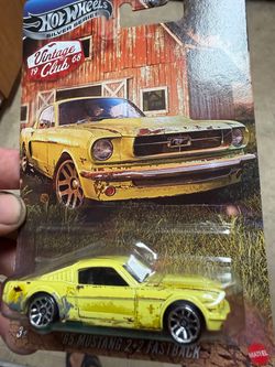 Hot Wheels '65 Mustang 2+2 Fastback Silver Series