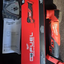 M18 FUEL 18V Lithium-lon Cordless Brushless Oscillating Multi-Tool (Tool-Only)