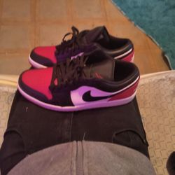 Slightly Used Jordan 1 Low