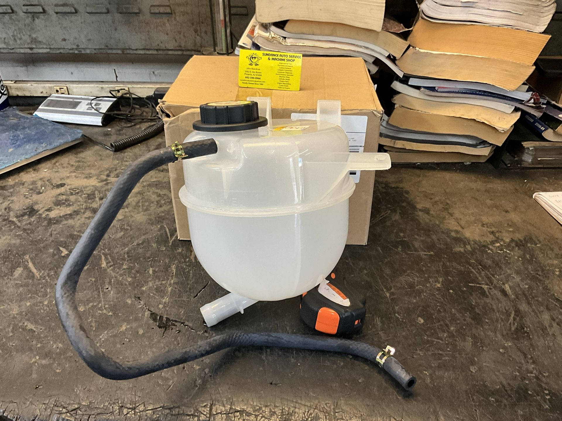 Engine Coolant Reservoir Over Flow Tank 08 To 14 Ford Econoline Vans