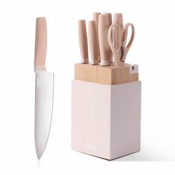 Pink kitchen knife set