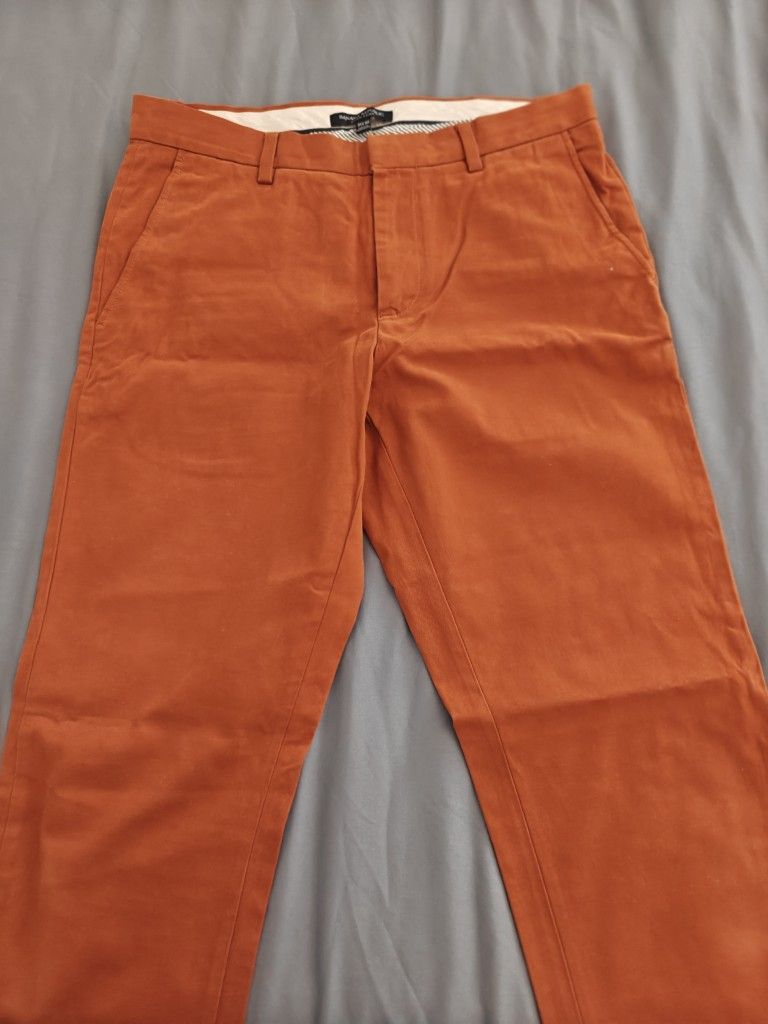 Banana Republic Aiden Chino