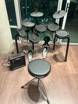 Alesis Nitro Drum kit WITH amp and stool