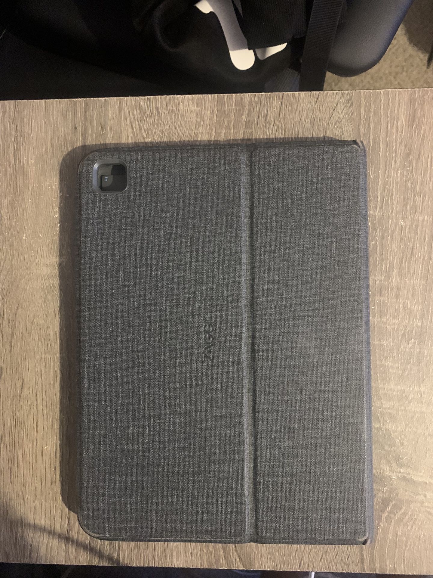 ZAGG iPad 9th Gen Keyboard Case – Wireless Bluetooth Protective Folio