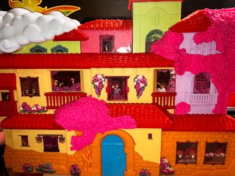 Encanto Playhouse
