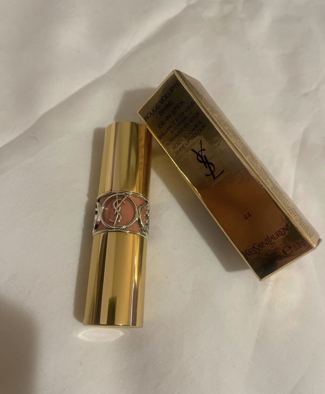 YSL rouge volupte shine oil-in-stick : nude lavalliere 44 brand new