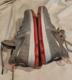 New no box-Nike KD 9 Basketball Sneakers size 10.5