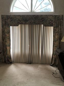 Window Valances And Drapes