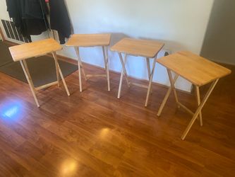 Set of 4 Wooden Folding TV Tray Tables with Stand