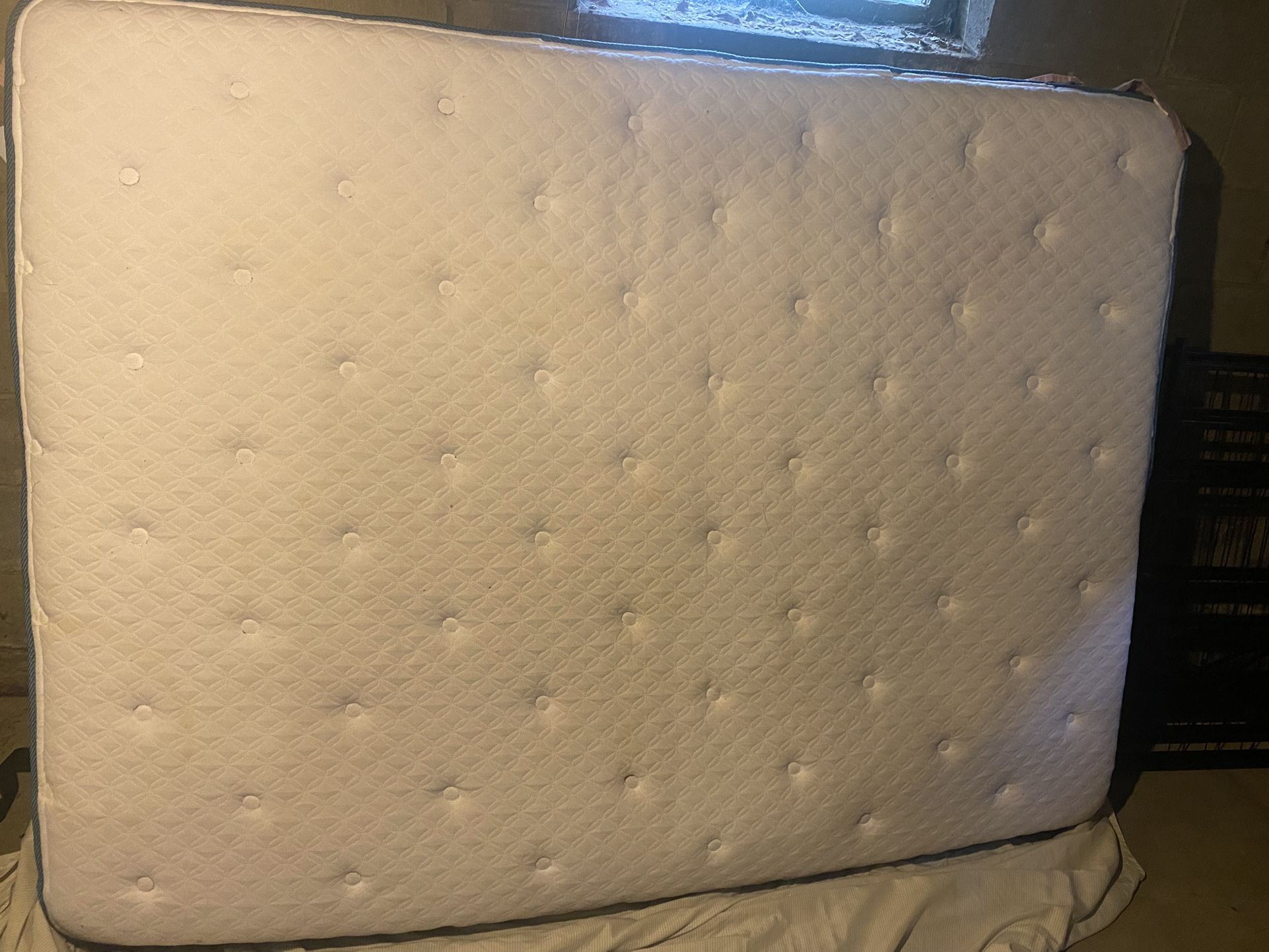 Queen Size Mattress