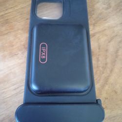 ESR WATERPROOF PHONE POUCH FOR IPHONE 15 PRO/ 14 PRO/ 13 PRO , FLOATS ON WATER IPX8