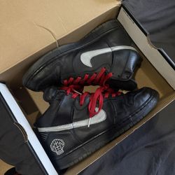 Nike Dunk Nerd Pharrell Size 9