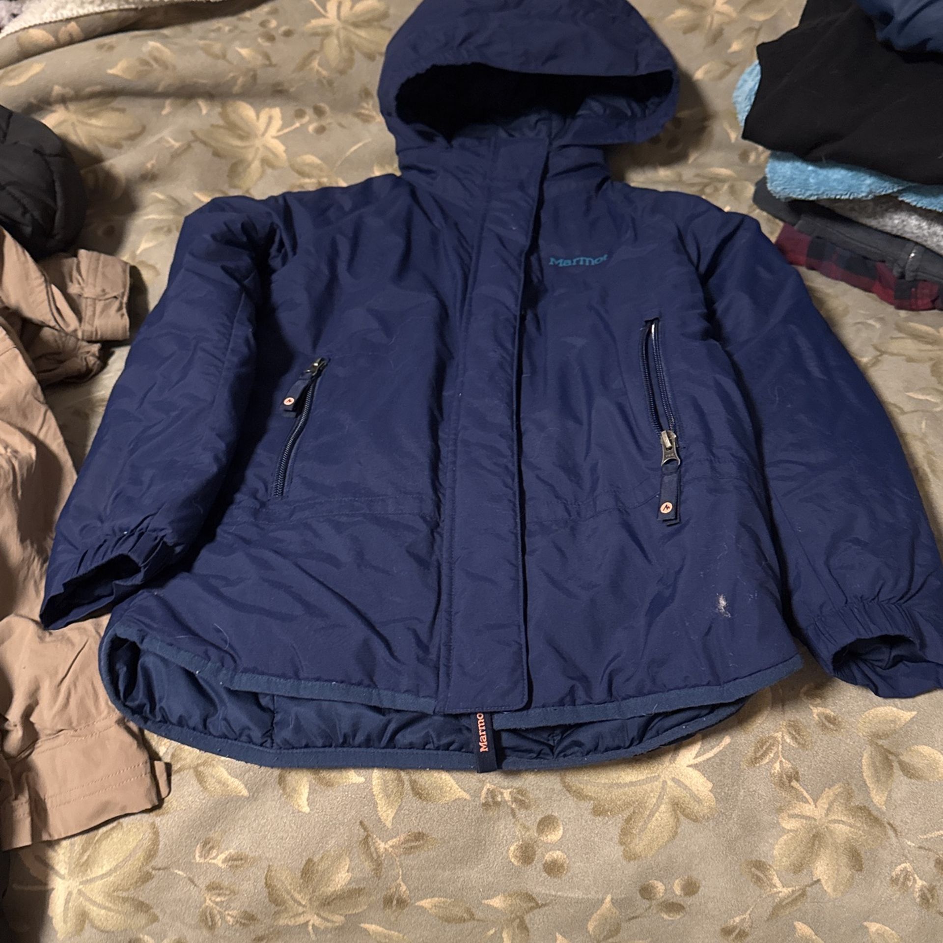 Marmot Children Jacket Size M9/10
