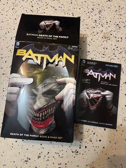 Batman Death of the Family Book & Joker Mask Set – $30