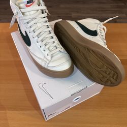 $45$ Nike Blazer Mid High-Top Sneakers - Women’s Size 8, White/Green/Gum Sole, Like New w/ Box