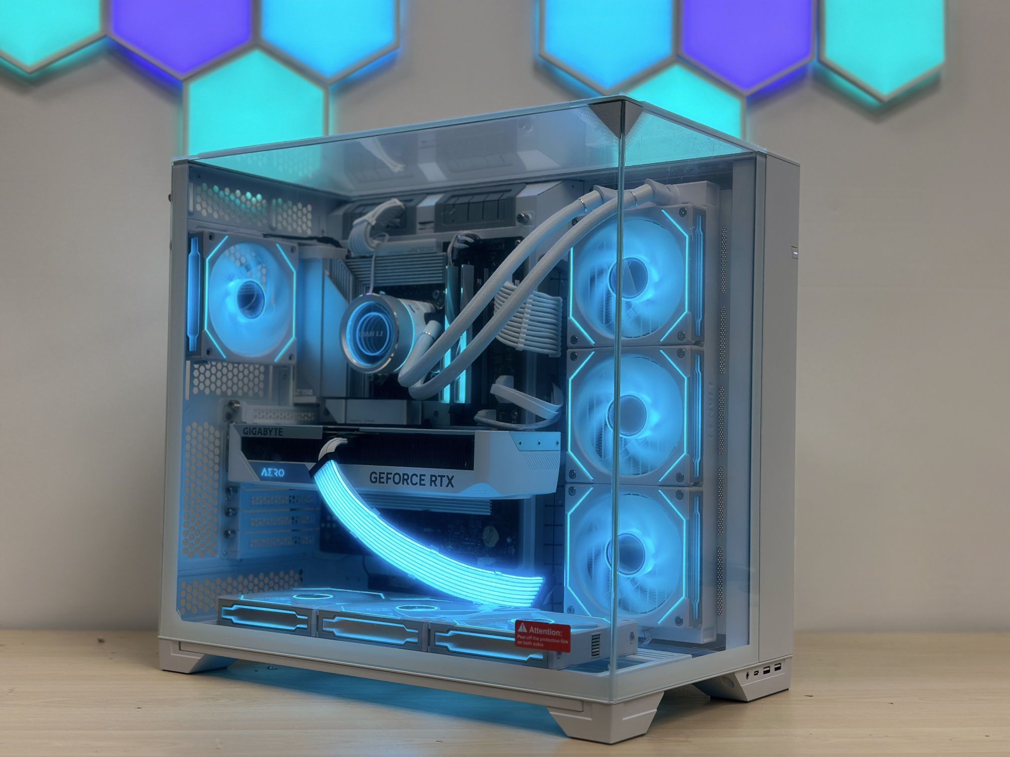 🦊 FOX 39 🦊 RTX 5070 +NO CREDIT NEEDED 🦊 FOX CUSTOM GAMING PC | DESKTOP | COMPUTER | INTEL I7-13700KF | Nvidia RTX 5070 | 32 GB DDR5 RAM | 2 TB SSD.