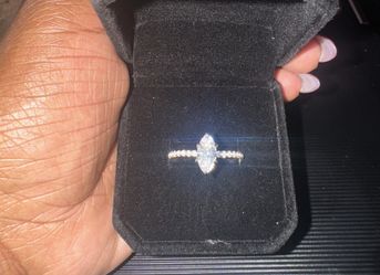 2carat Weight Silver Lab Ring (Pear Brilliant)