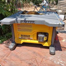 DeWalt 60V FlexVolt Brushless Table Saw w/ Battery & Charger - Like New
**Price: $675** (retail $850+)
