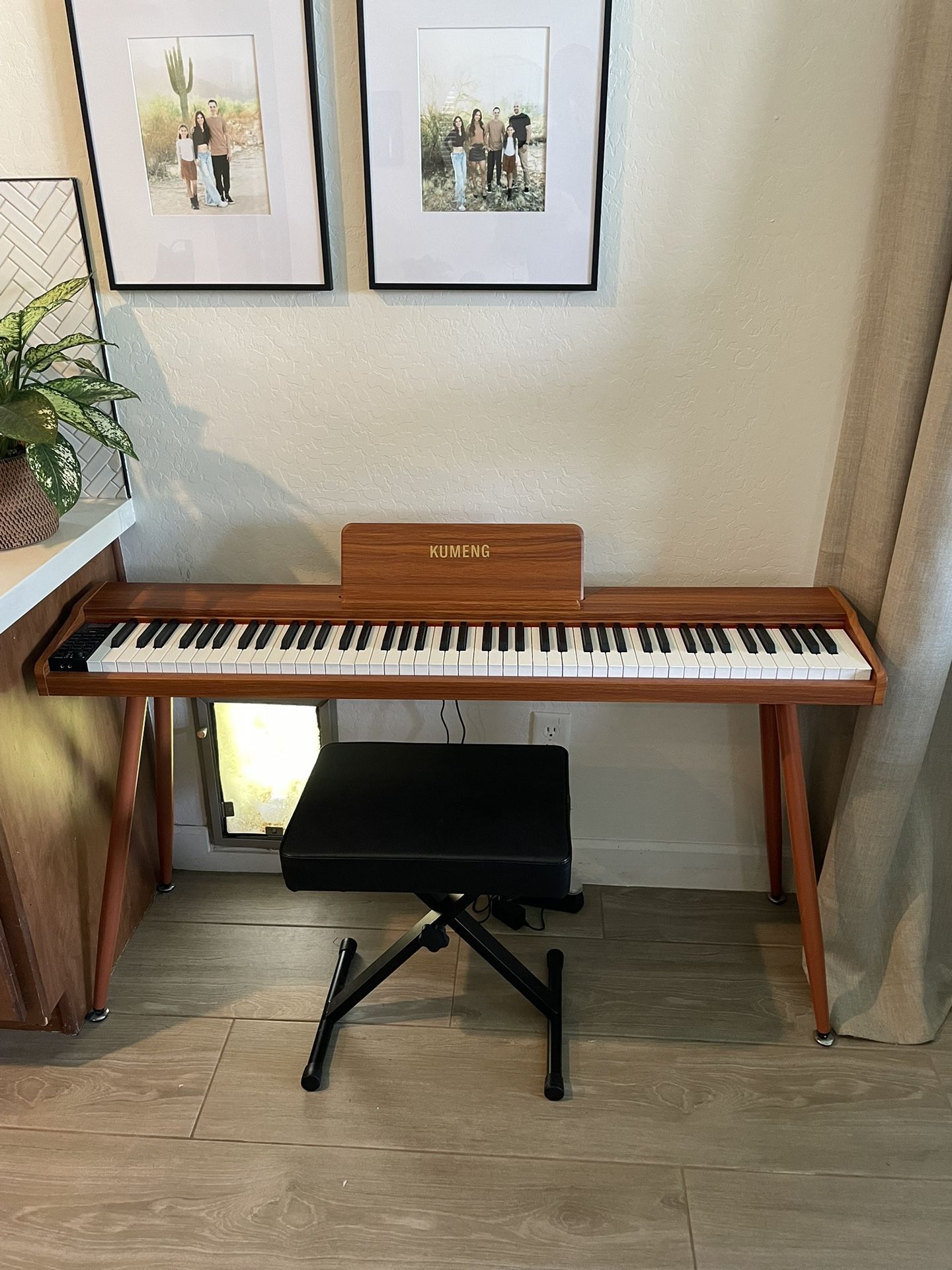 Key Board - Piano- 88 Key