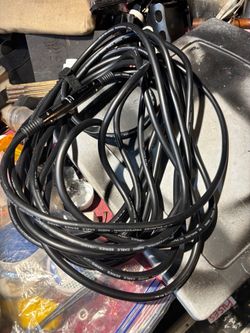 Monoprice XLR cable for microphone 30 feet