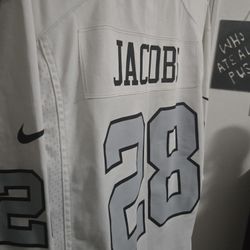 Raiders Jersey Jacobs #28