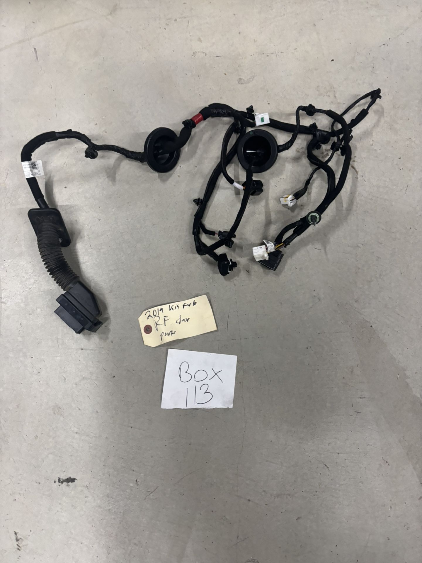 2019-2021 KIA FORTE FRONT RIGHT SIDE DOOR PANEL WIRE WIRING HARNESS 91610-M7250