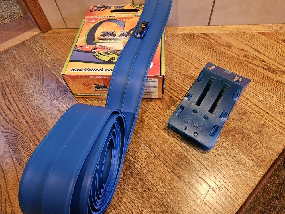 Blue Track - racing track for hot wheels or matchbox cars