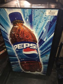 Counter top beverage fridge