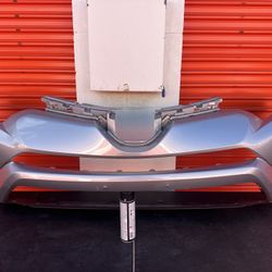 2016-2018 TOYOTA RAV 4 FRONT BUMPER COVER OEM