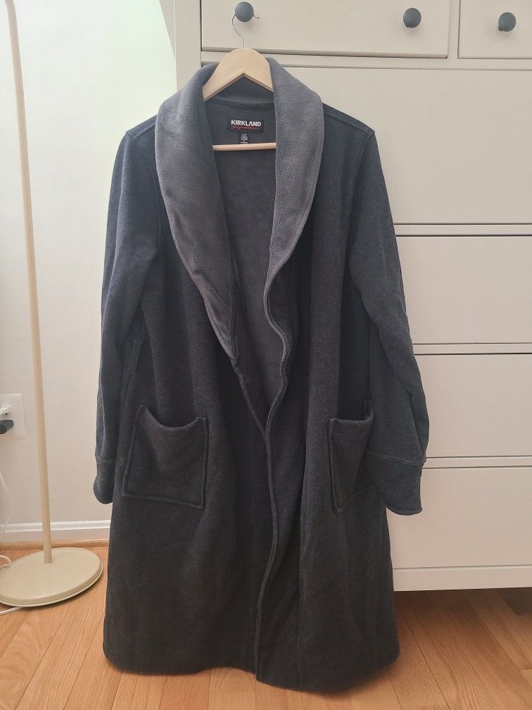 Kirkland Signature Ladies' Fleece Lined Robe Size Large