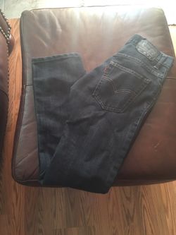 Levi jeans