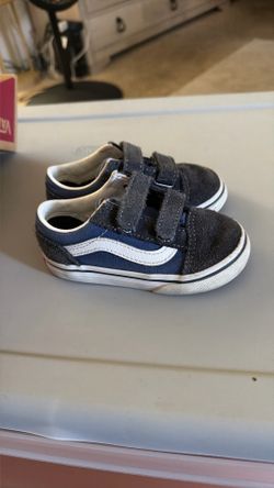 Kids toddler vans size 7