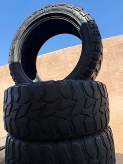Set of Lancaster M/T 37 x 13.50R24