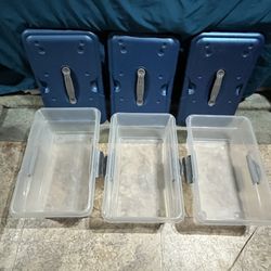 STRONG LATCHING CARRY TOTES (SET OF 3)