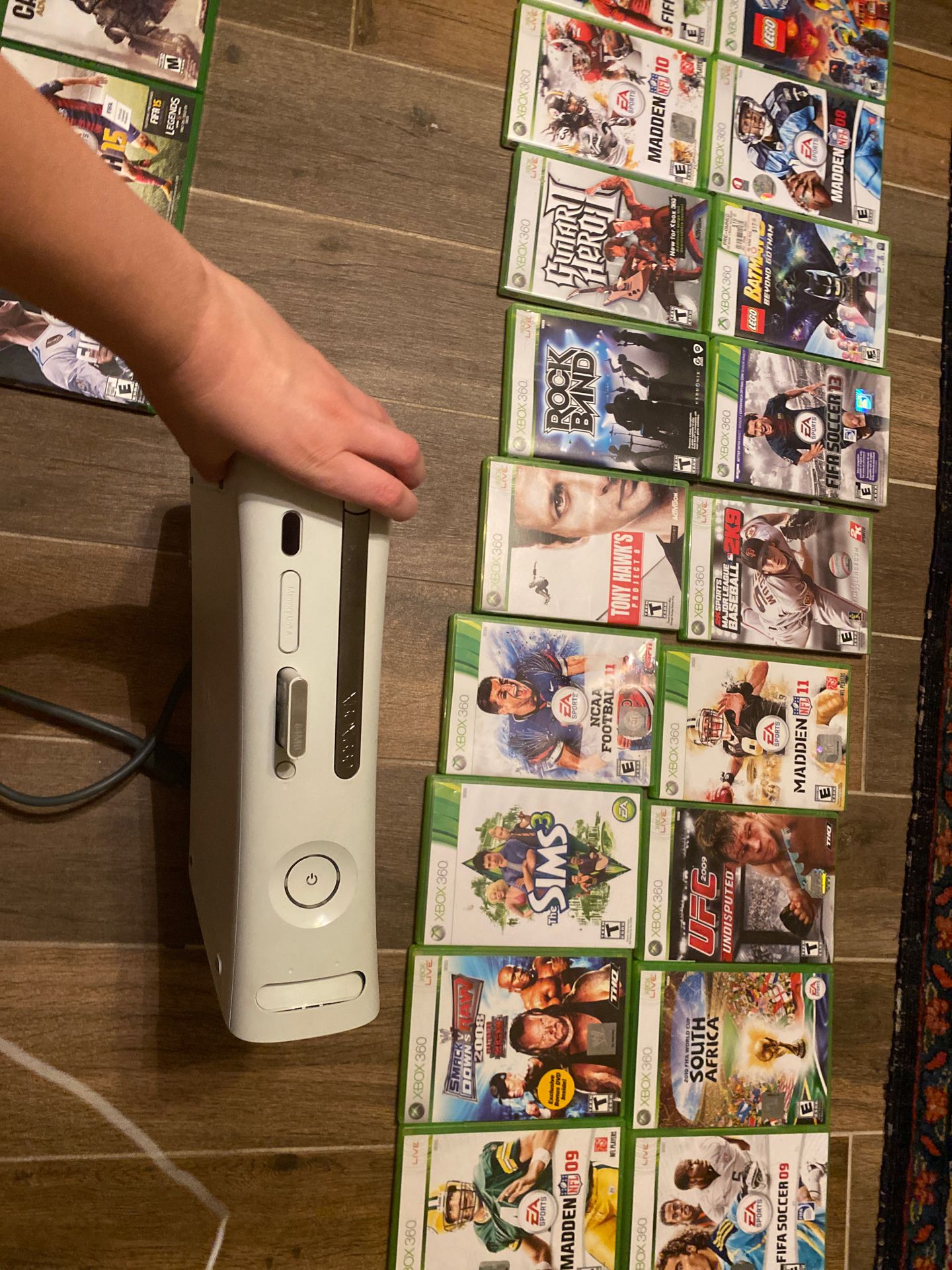 Xbox 360 and 20+ Games!