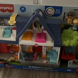 Fisher Price Little People Friends Together Play House Toy