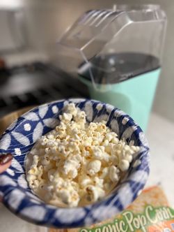 NEW POPCORN MAKER (Modern Contemporary Design)
