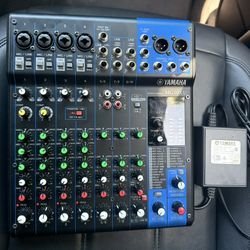 Yamaha Mixer