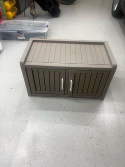 Outdoor shoe rack