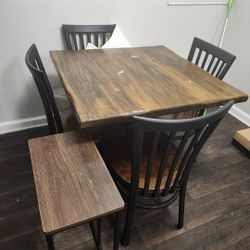 Dining Table Set With Stands