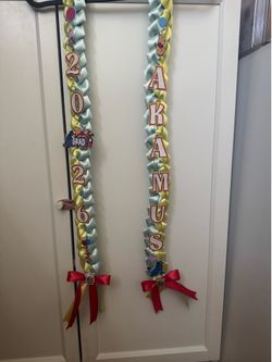 Winnie the Pooh graduation lei